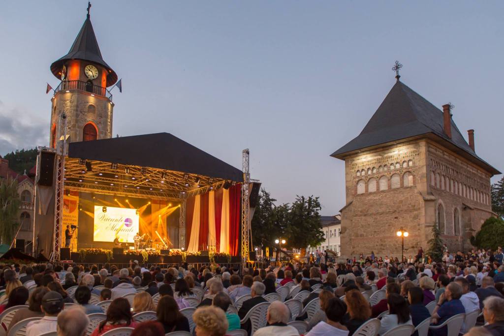 Ecouri și cifre ale ediției a XLV–a a „Vacanțelor Muzicale“ la Piatra-Neamț. Galerie&nbsp;foto