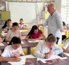 Magia culorilor locale